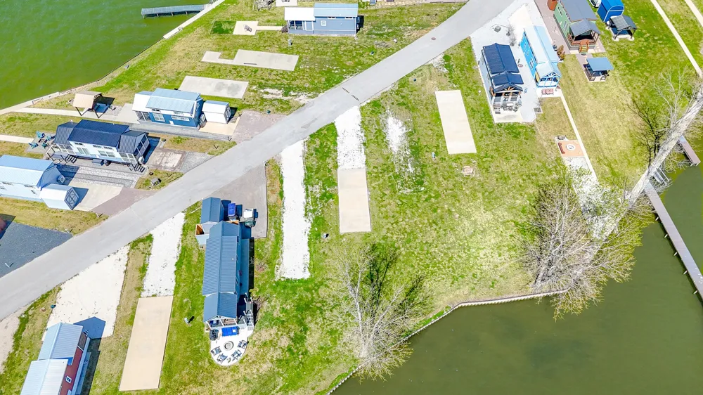 Peninsula Road Kerens, TX 75144