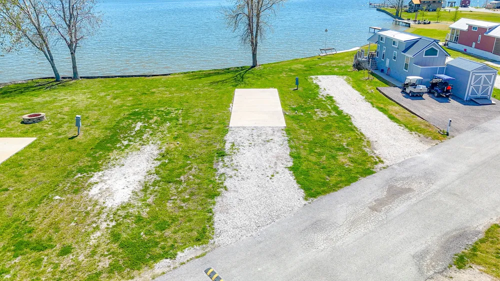 Peninsula Road Kerens, TX 75144