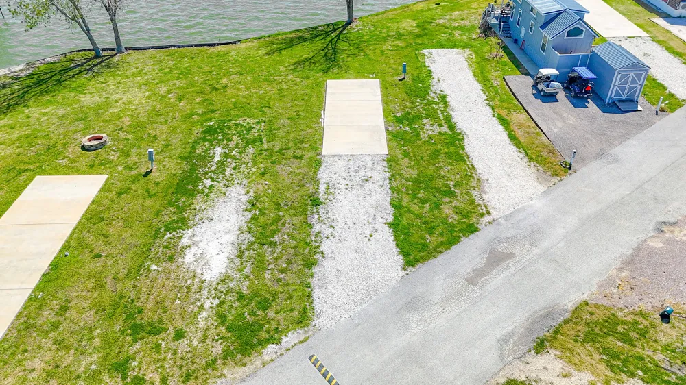 Peninsula Road Kerens, TX 75144