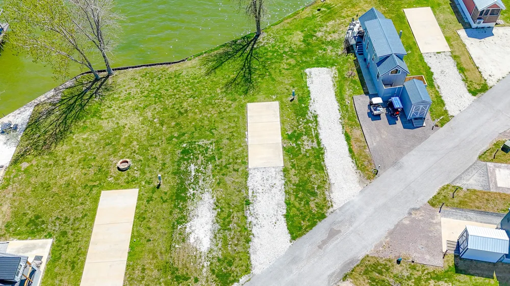 Peninsula Road Kerens, TX 75144