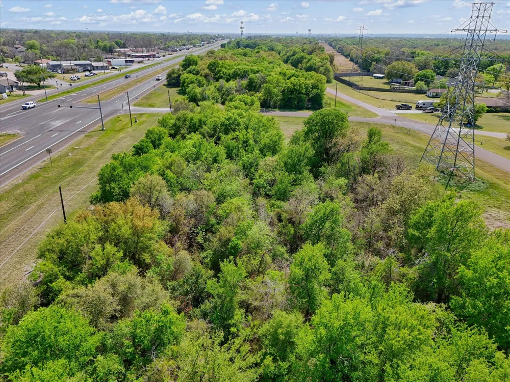 Lacy Drive Lacy Lakeview, TX 76705