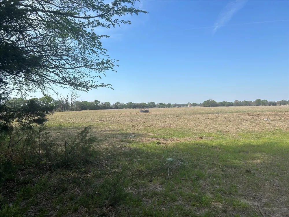 13671 CR 2143 Kemp, TX 75143