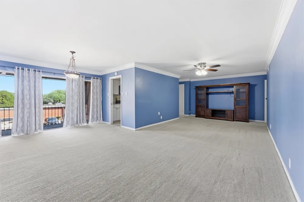 558 E Avenue J #D Grand Prairie, TX 75050