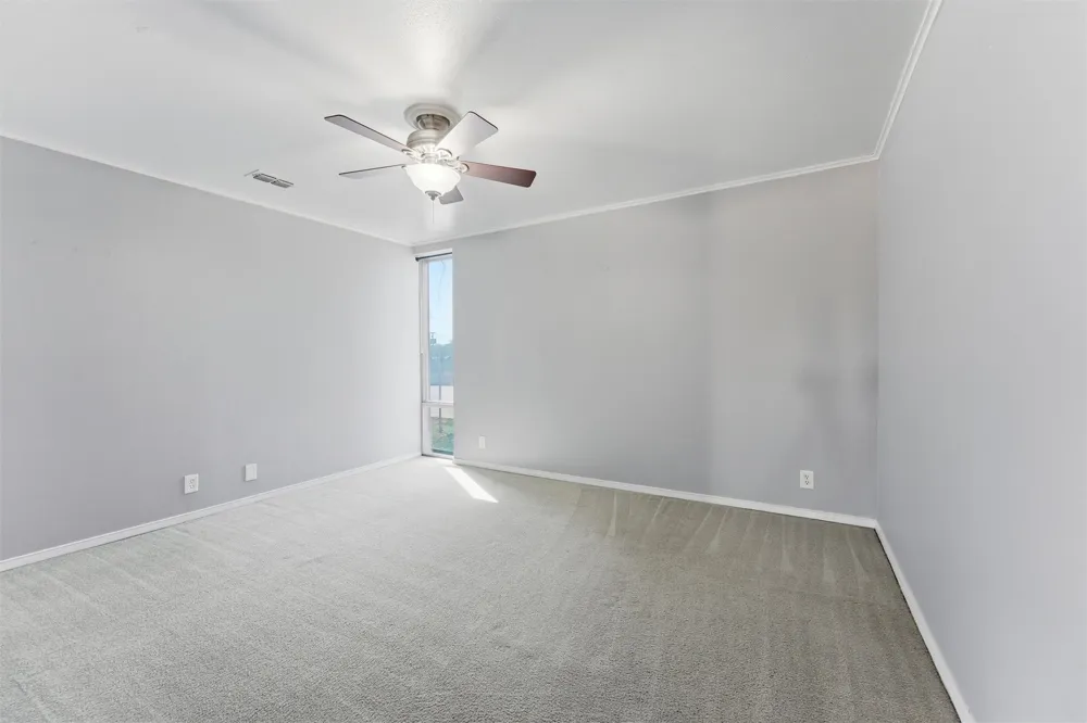 558 E Avenue J #D Grand Prairie, TX 75050