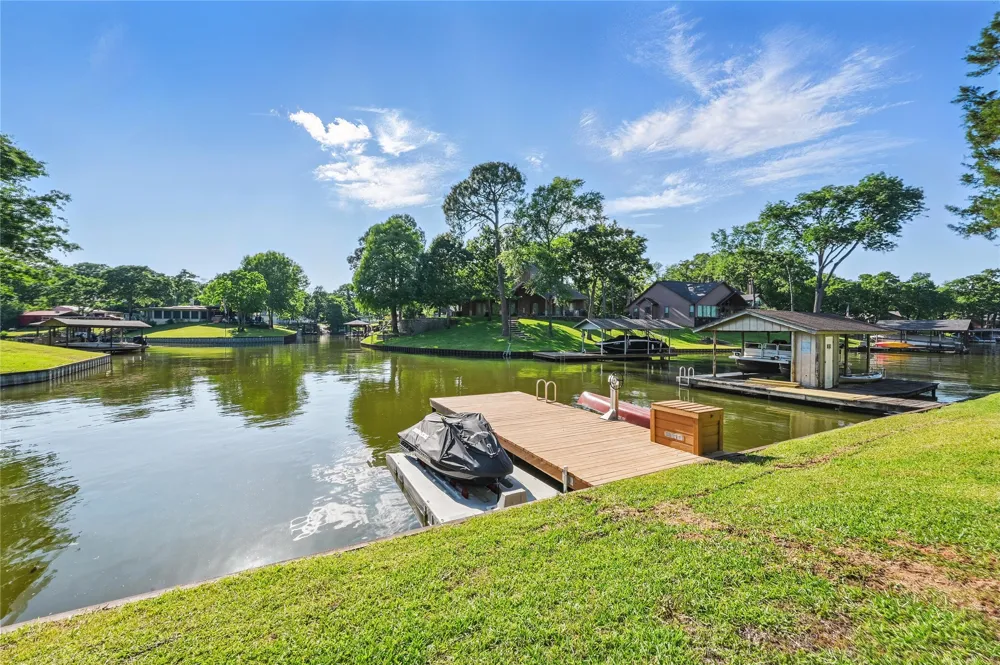 104 Greenwood Drive Trinidad, TX 75163