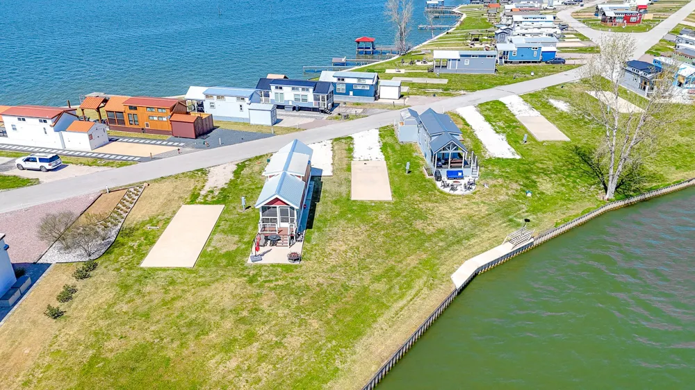 Peninsula Road Kerens, TX 75144