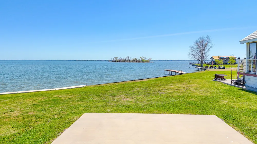 Peninsula Road Kerens, TX 75144