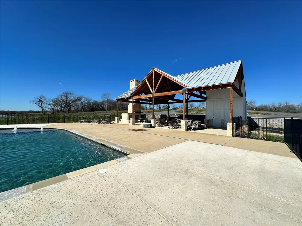 Bridgewater Boulevard Kerens, TX 75144