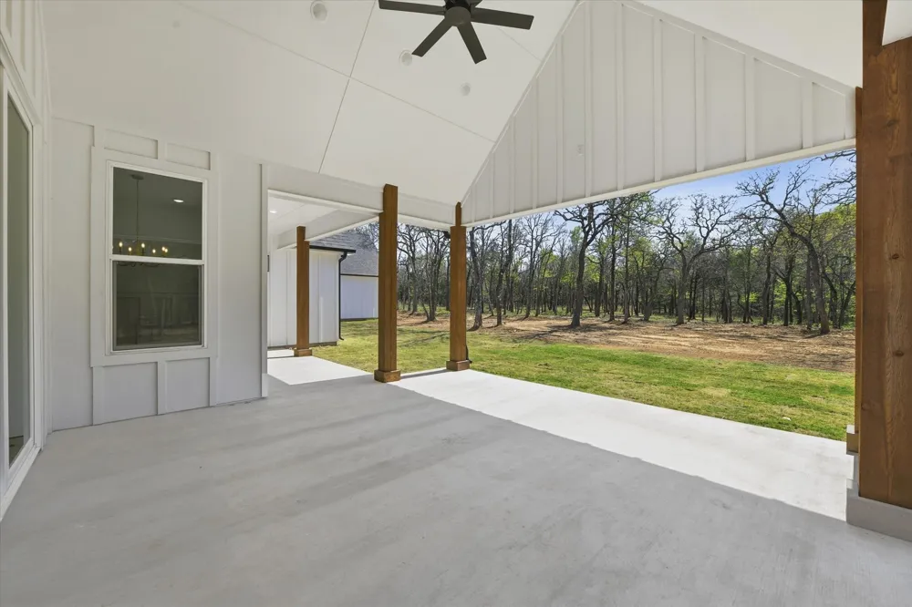 377 Oak Cove Court Sunset, TX 76270