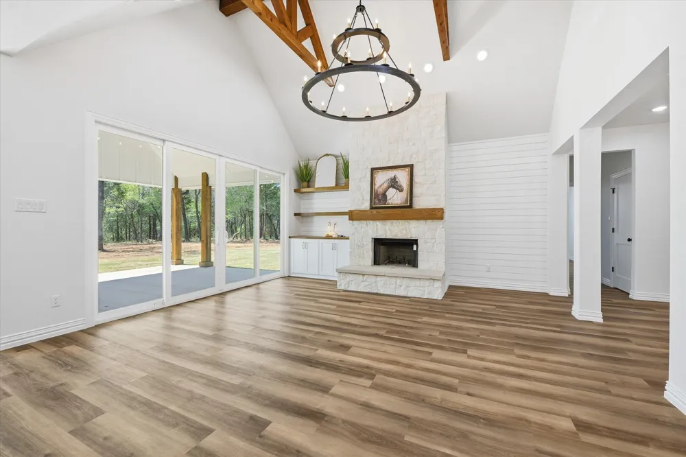 377 Oak Cove Court Sunset, TX 76270