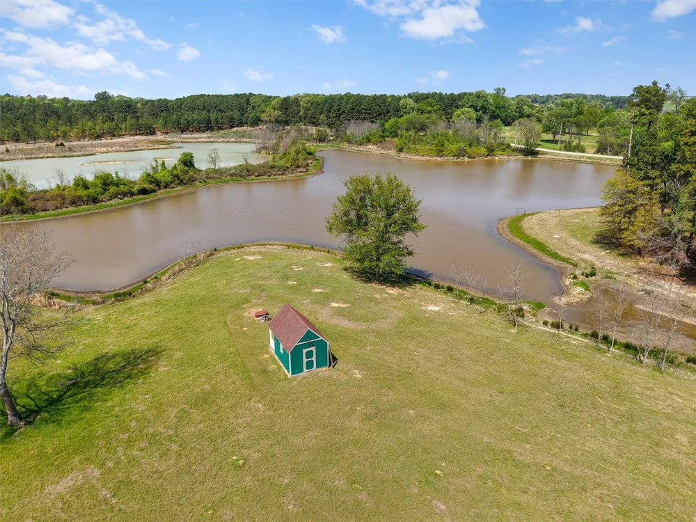 520 SE CR 4385 Scroggins, TX 75480