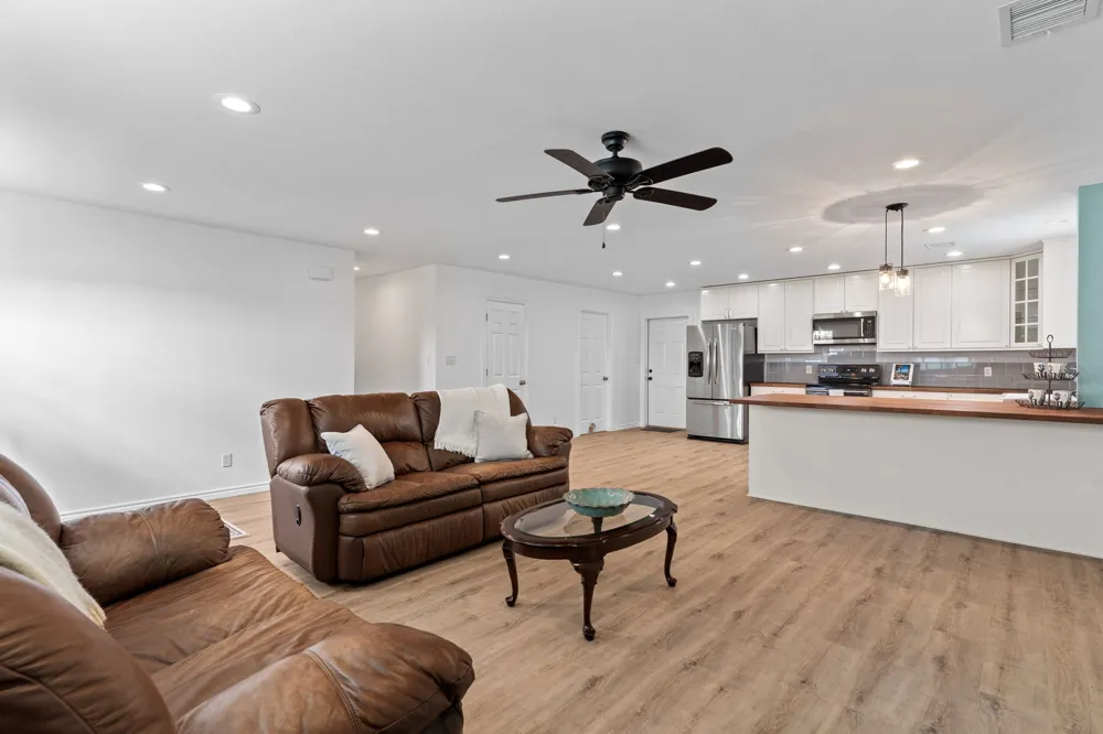 1206 JC Maples Road Gunter, TX 75058
