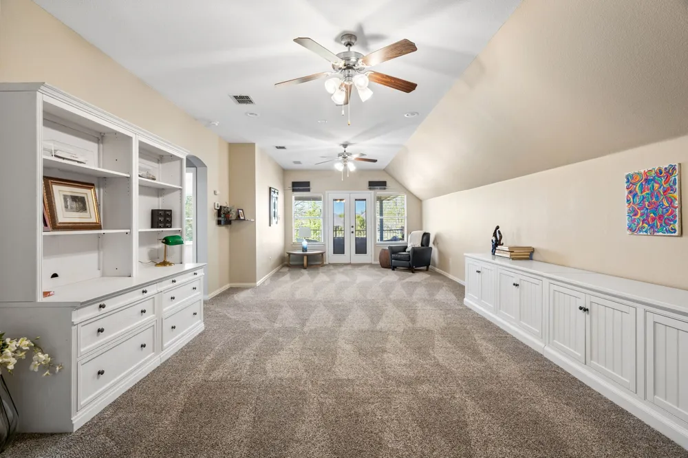 1301 Meadows Avenue Lantana, TX 76226