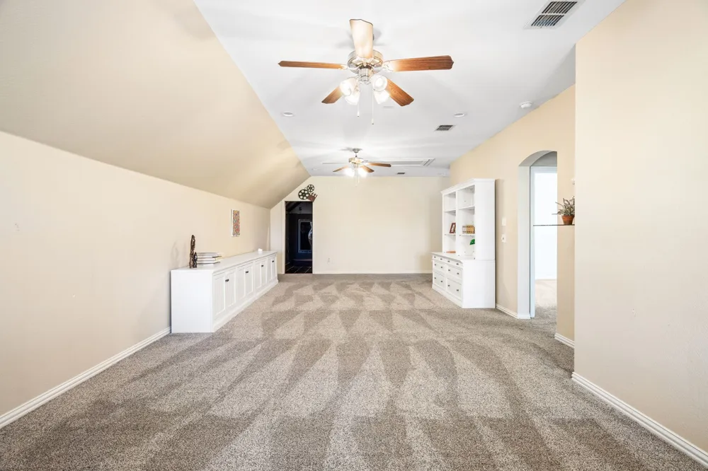 1301 Meadows Avenue Lantana, TX 76226