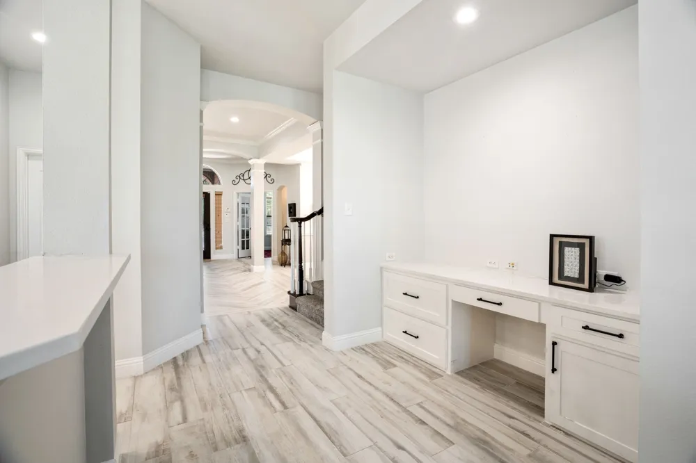 1301 Meadows Avenue Lantana, TX 76226