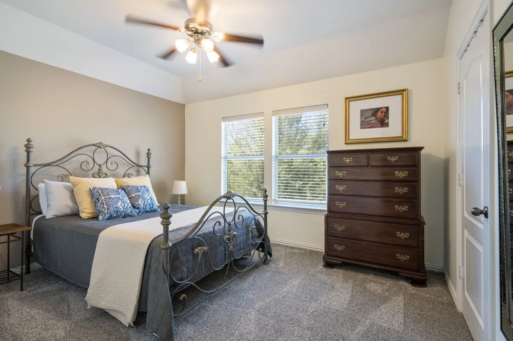 1301 Meadows Avenue Lantana, TX 76226