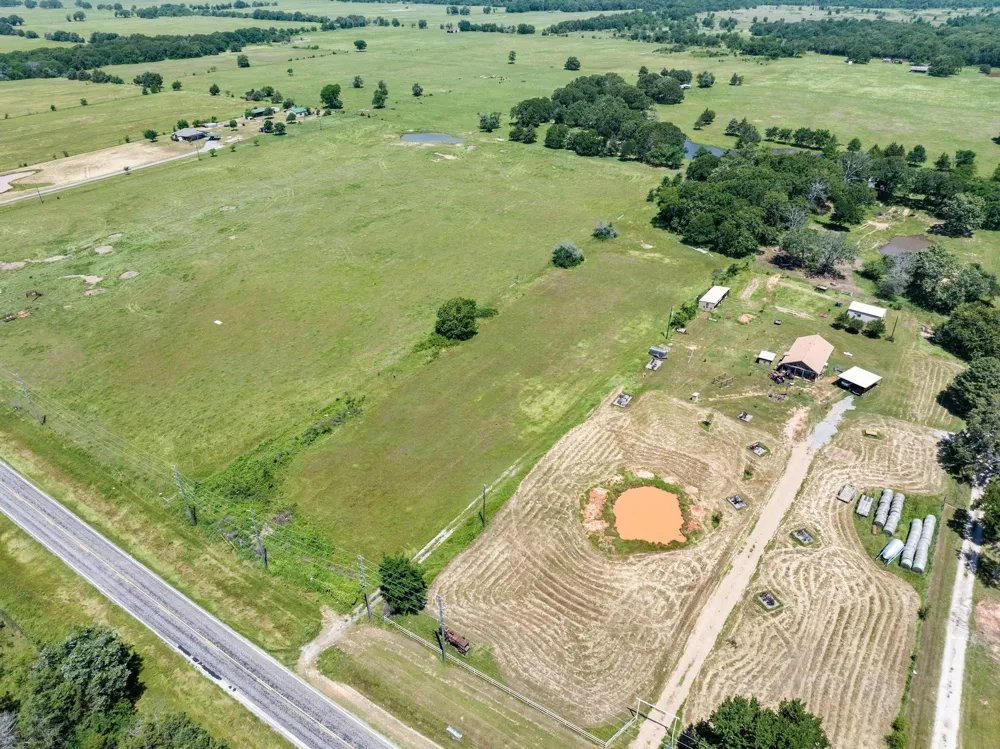 7203 E Fm 1396 Telephone, TX 75488