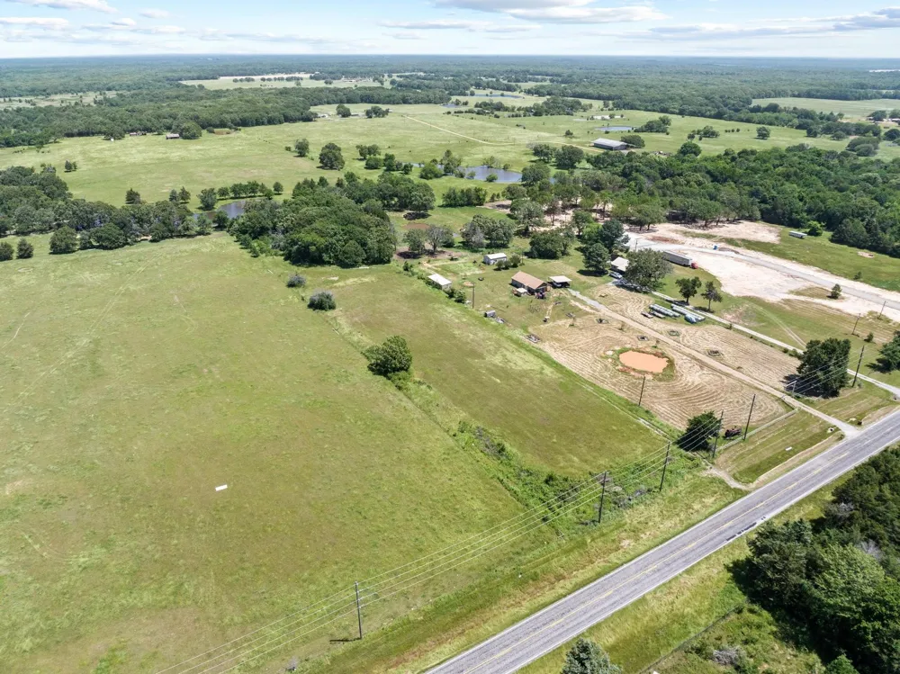 7203 E Fm 1396 Telephone, TX 75488