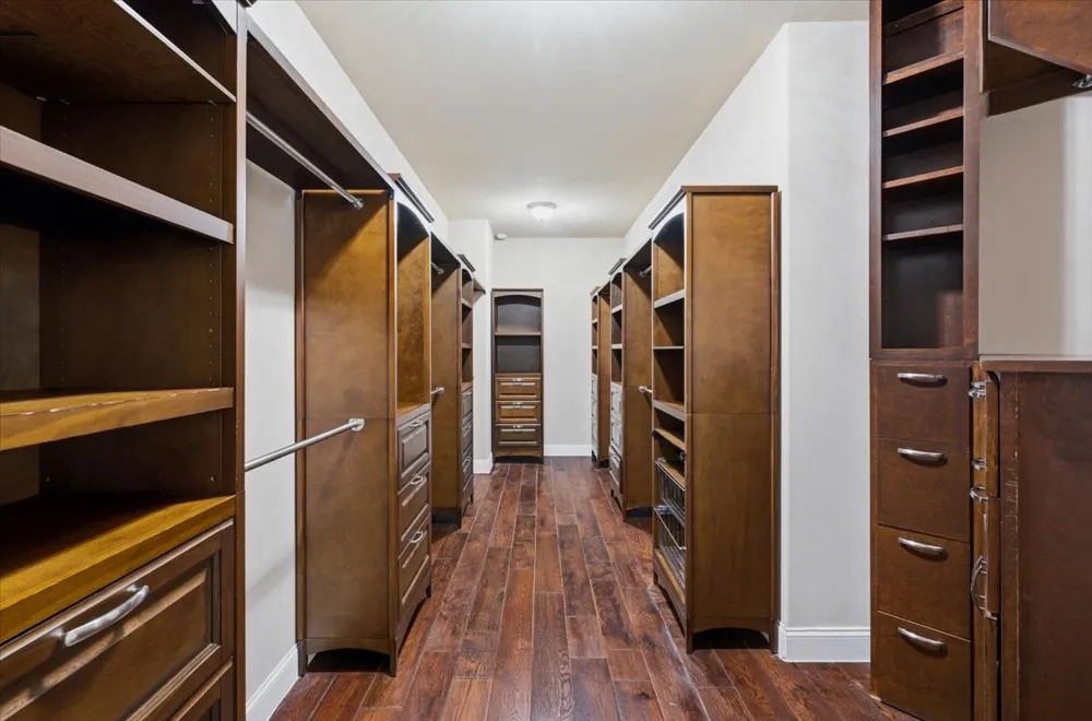330 Las Colinas Boulevard E #1302 Irving, TX 75039
