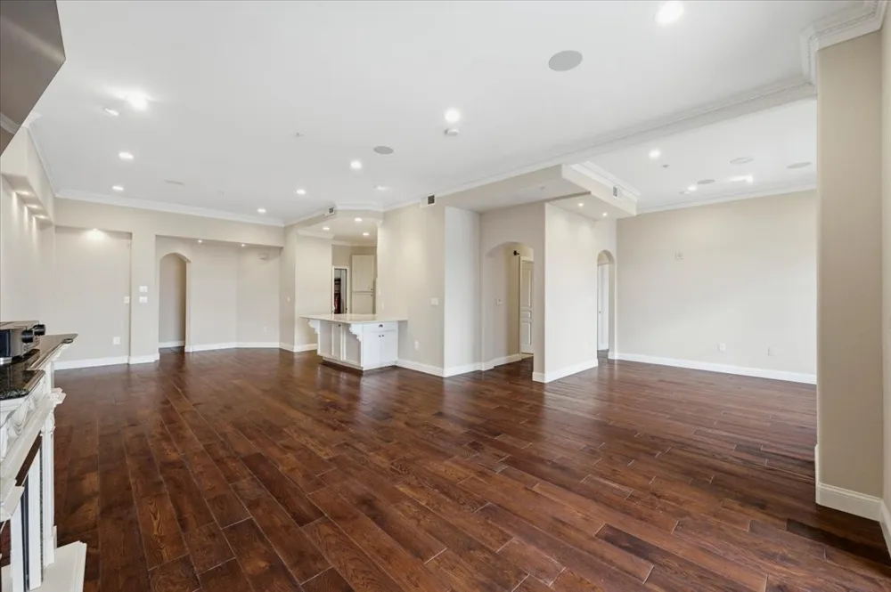 330 Las Colinas Boulevard E #1302 Irving, TX 75039
