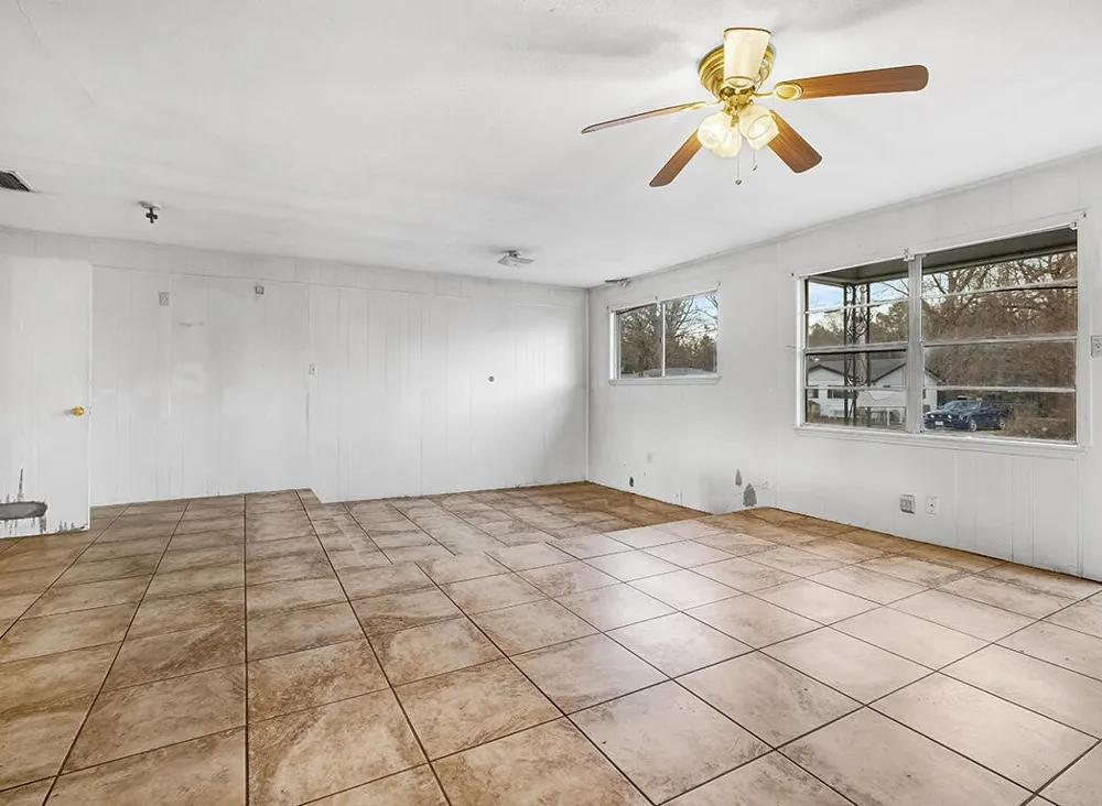 224 Shellwood Drive Wake Village, TX 75501