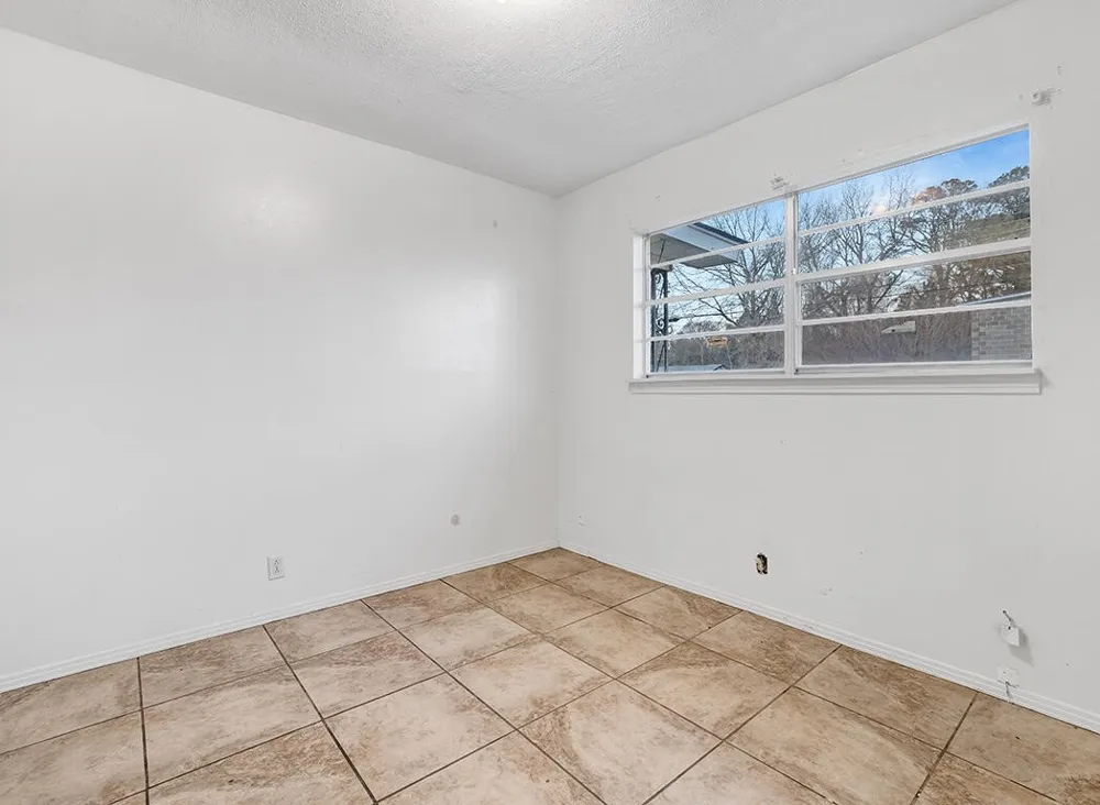 224 Shellwood Drive Wake Village, TX 75501