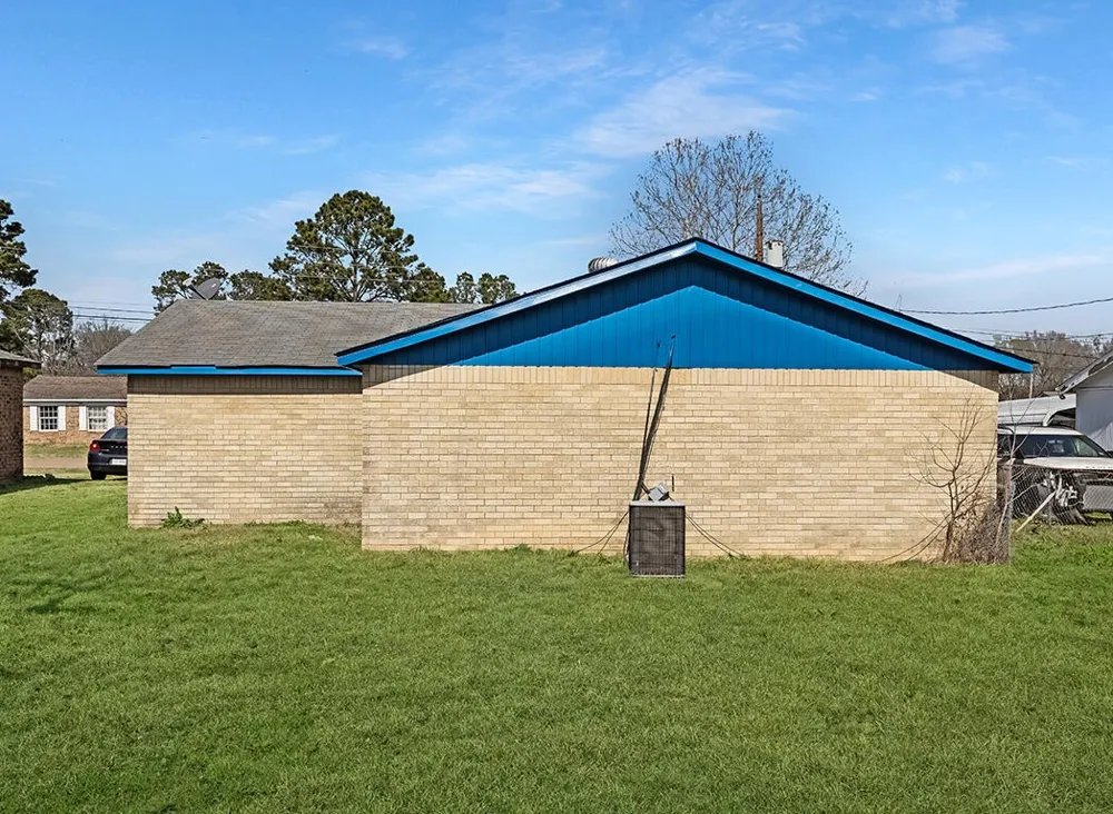 2405 Mamie Drive Texarkana, TX 75501