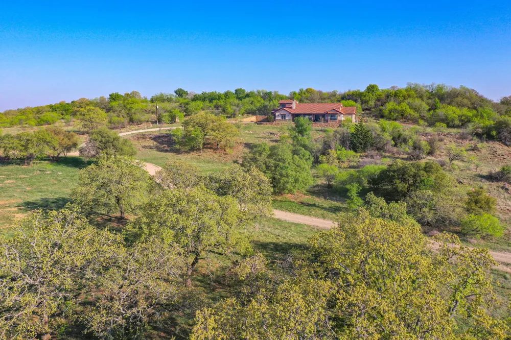 2688 FM 2190 Jacksboro, TX 76458