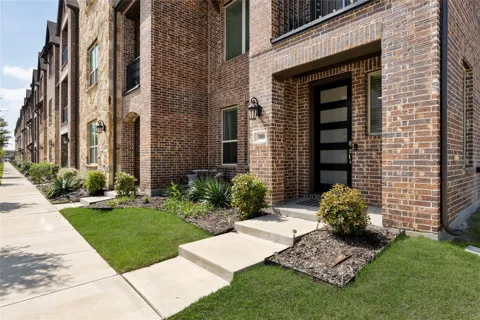 300 Colusa Drive