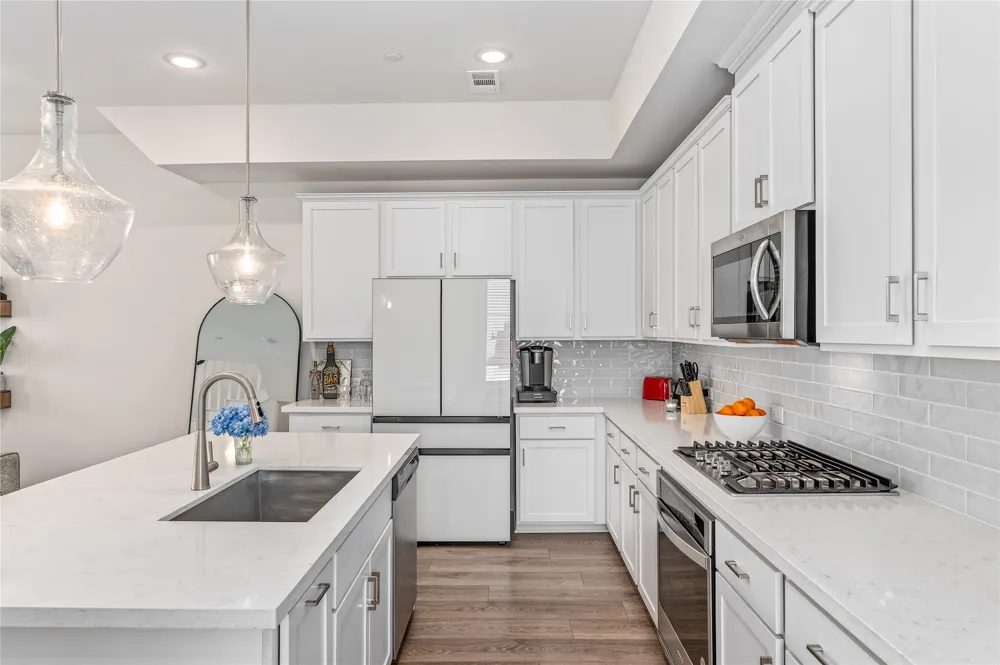 300 Colusa Drive Lewisville, TX 75056
