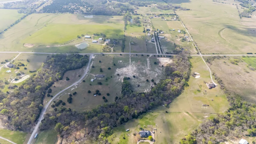 5817 E Fm-455 Anna, TX 75409