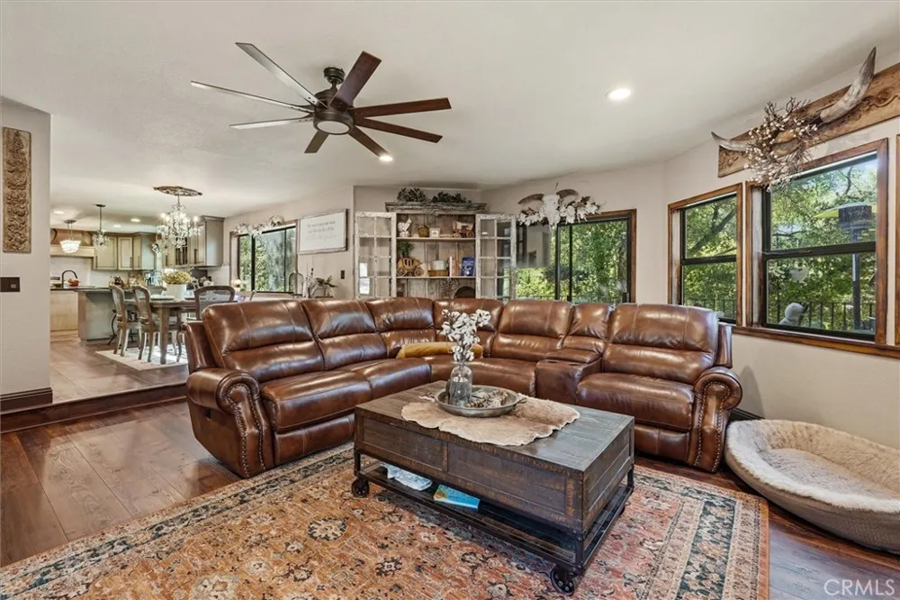 5552 Bear Creek Catheys Valley, CA 95306