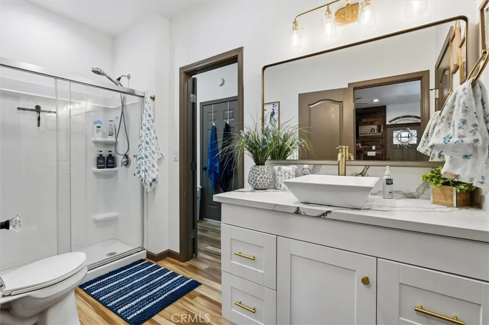 5552 Bear Creek Catheys Valley, CA 95306
