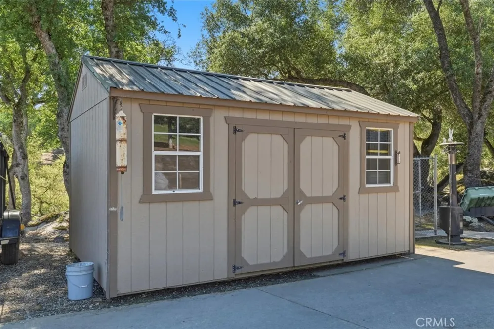 5552 Bear Creek Catheys Valley, CA 95306