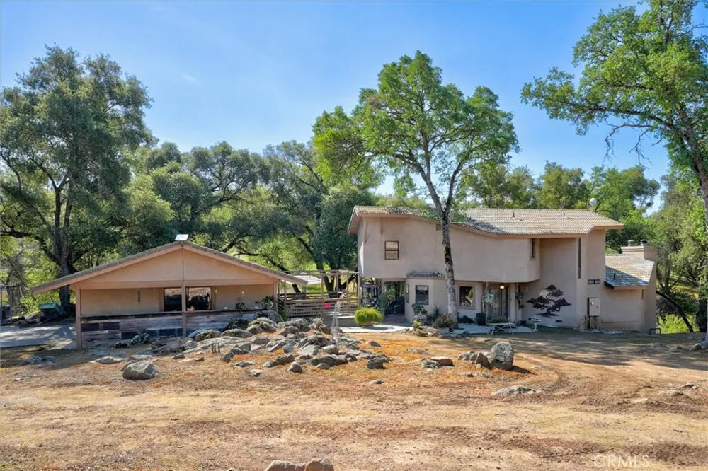 5552 Bear Creek Catheys Valley, CA 95306