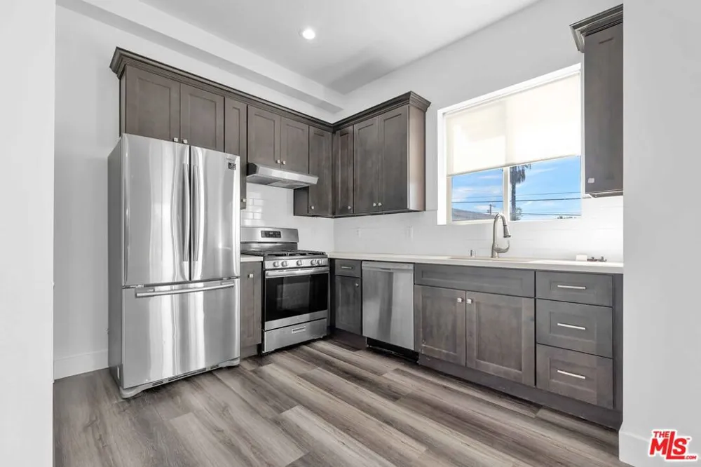 6006 Klump Avenue #1 North Hollywood, CA 91606