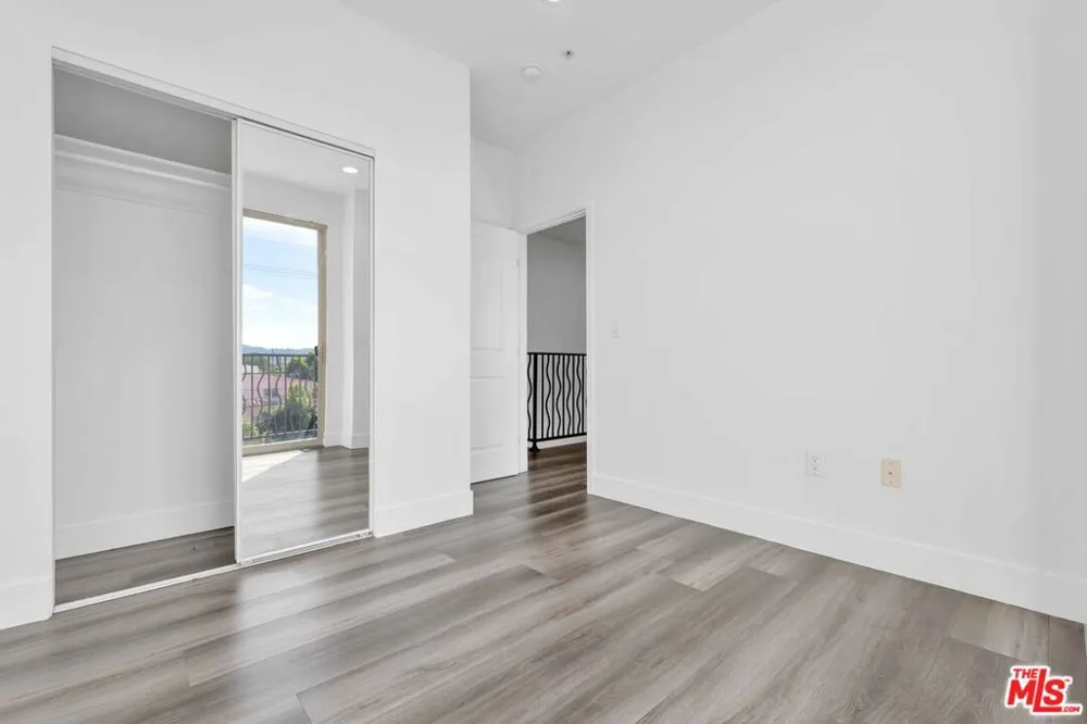 6006 Klump Avenue #1 North Hollywood, CA 91606