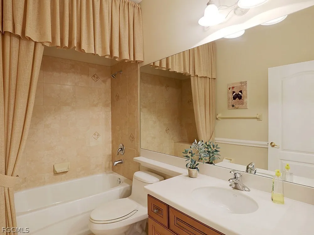 Sea Trawler Bend #1803 North Fort Myers, FL 33903