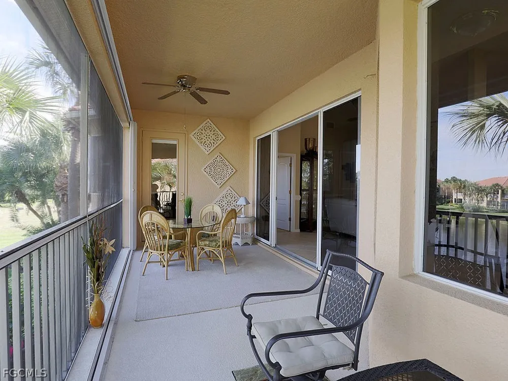 Sea Trawler Bend #1803 North Fort Myers, FL 33903