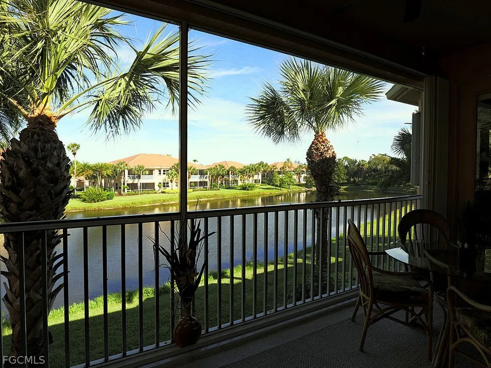 Sea Trawler Bend #1803 North Fort Myers, FL 33903