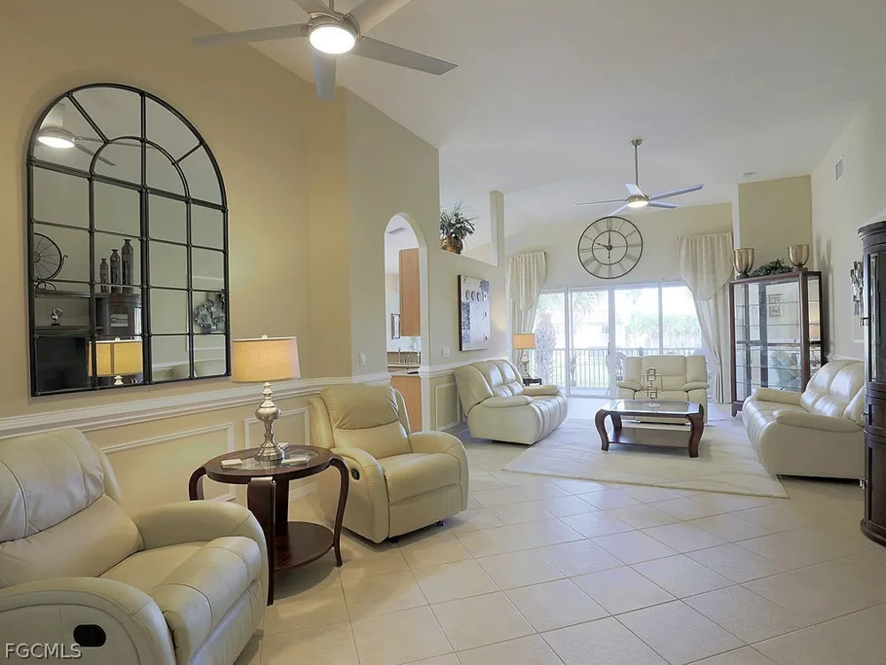 Sea Trawler Bend #1803 North Fort Myers, FL 33903