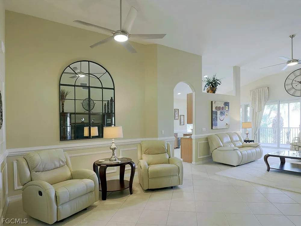 Sea Trawler Bend #1803 North Fort Myers, FL 33903