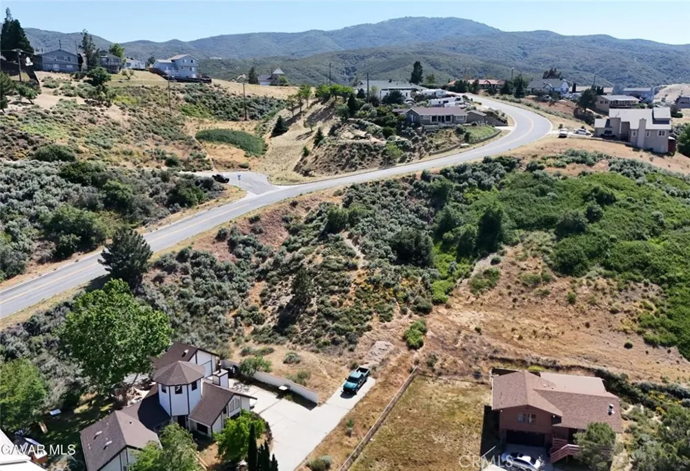Montello Drive Lake Hughes, CA 93532