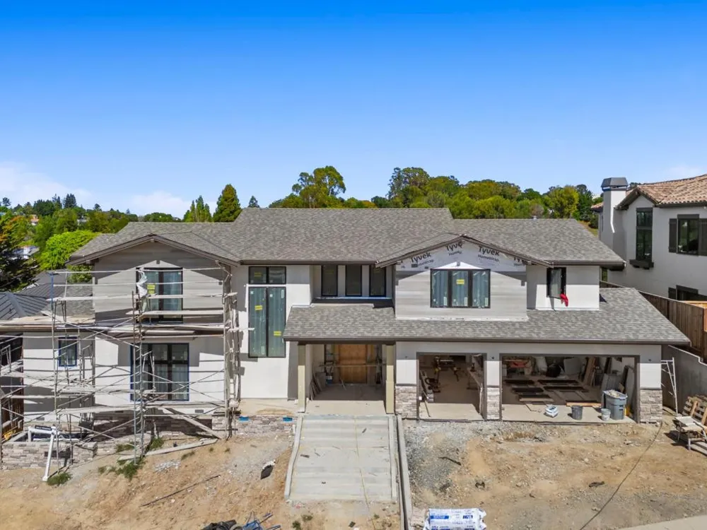 18 Bel Aire Lane San Mateo, CA 94402