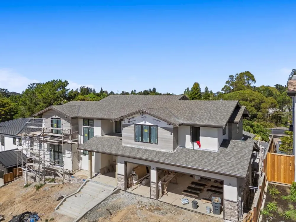 18 Bel Aire Lane San Mateo, CA 94402