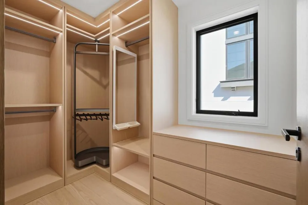 18 Bel Aire Lane San Mateo, CA 94402