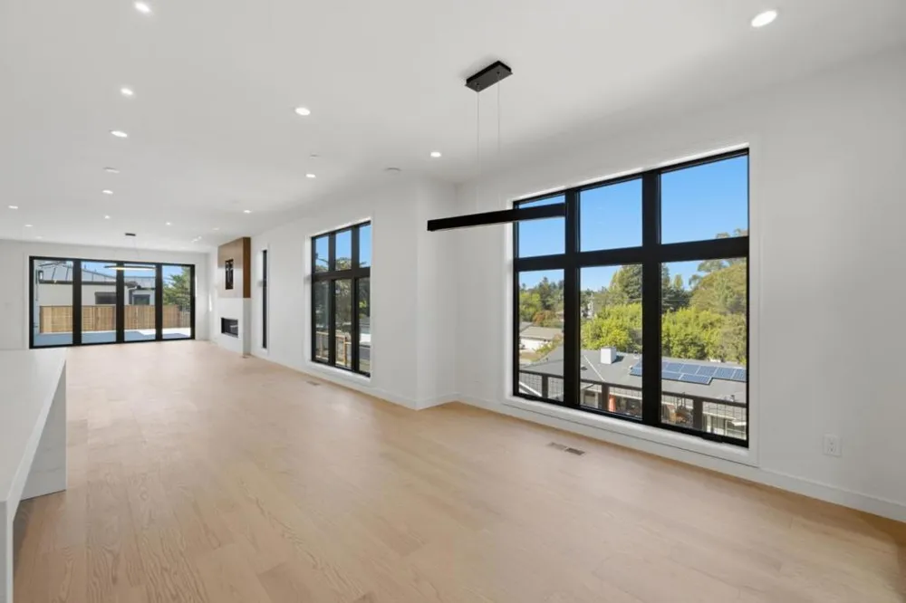 18 Bel Aire Lane San Mateo, CA 94402