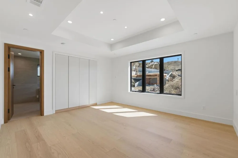 18 Bel Aire Lane San Mateo, CA 94402