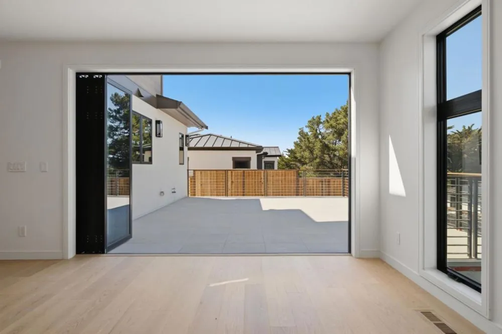 18 Bel Aire Lane San Mateo, CA 94402