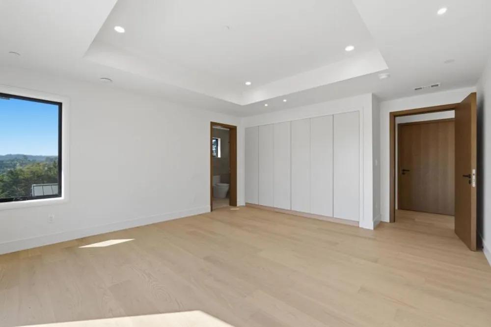 18 Bel Aire Lane San Mateo, CA 94402